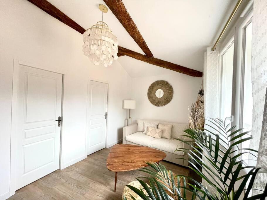 Ravissant Appartement Au Coeur D'Aix Экс-ан-Прованс Экстерьер фото